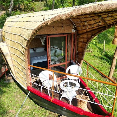 테카디 Noah'S Nest Tree House 아파트 외부 사진